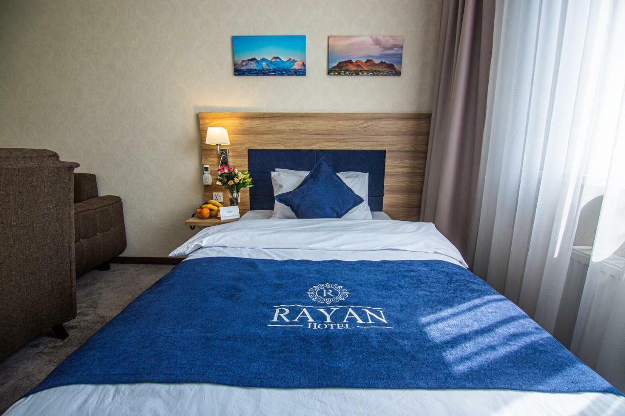 Rayan Hotel Osch Exterior foto